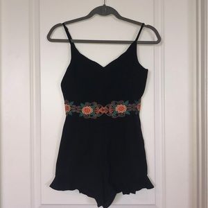 Black Romper with flower embroidery